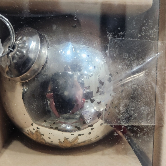 🆕️ Tidings & Joy Cut Mercury Glass Ornaments (Snowflake ❄️) - Picture 5 of 6